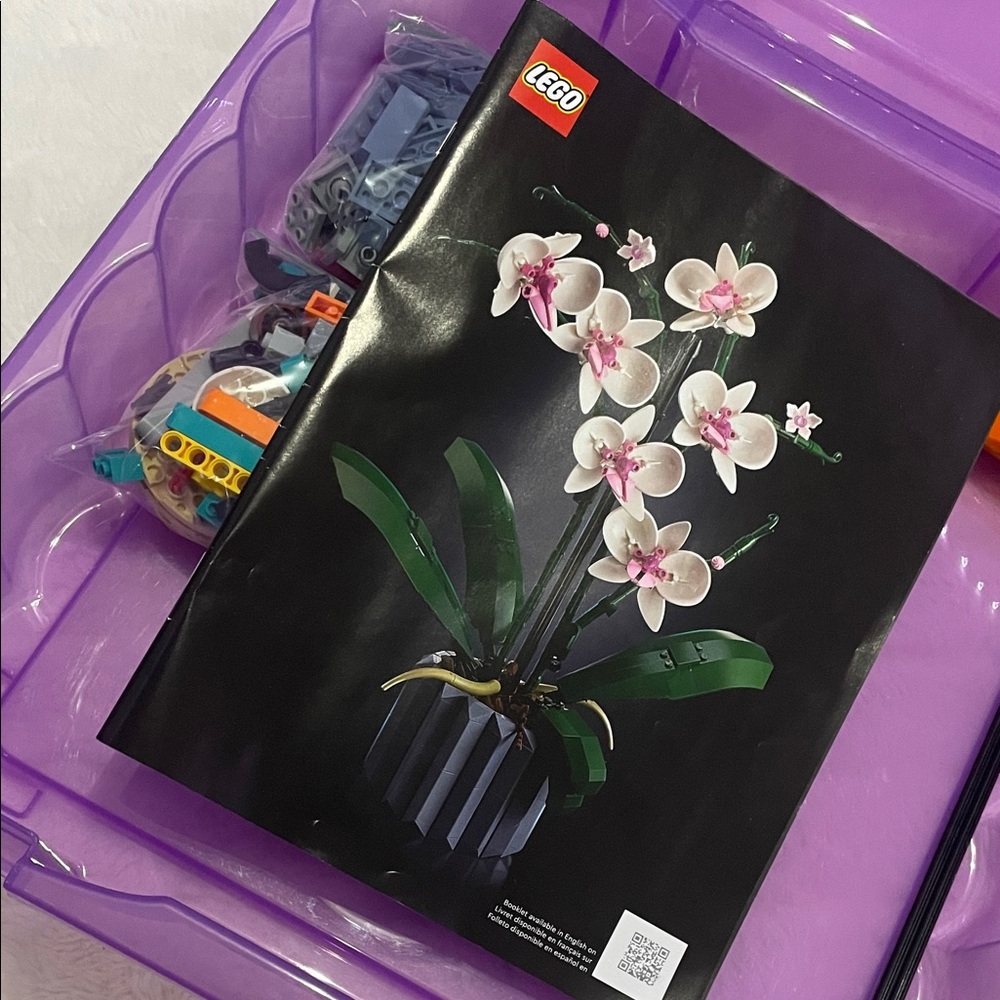 LEGO Botanical Collection Orchid with White and Pink Blooms